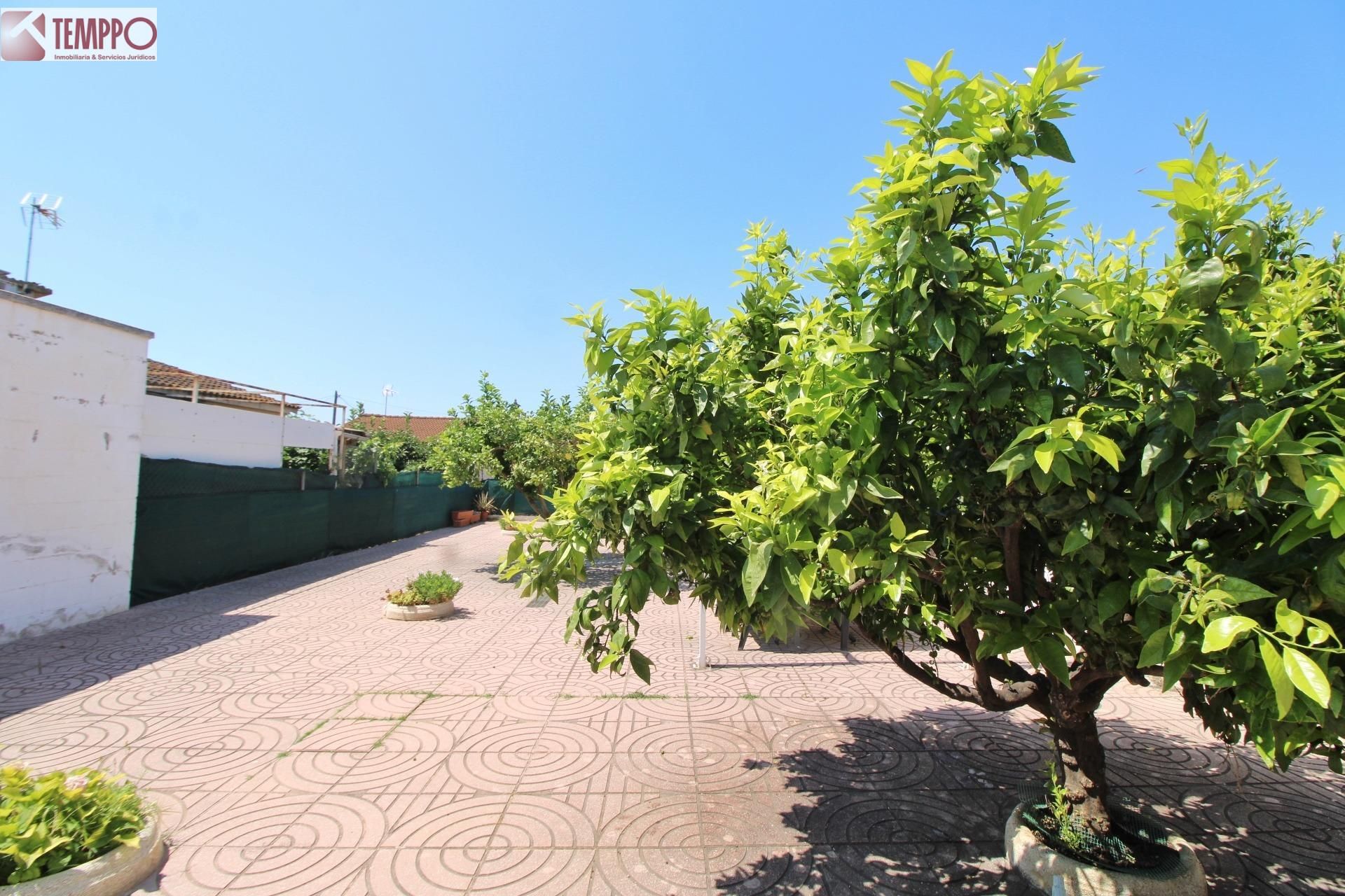 Garden of Single-family semi-detached for sale in Santa Oliva  with Air Conditioner, Heating and Private garden