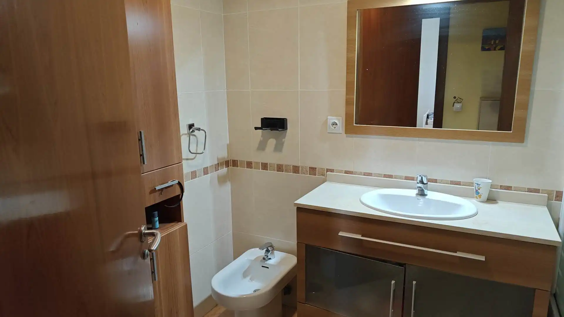 Bathroom of Flat for sale in Almería  with Air Conditioner, Heating and Terrace