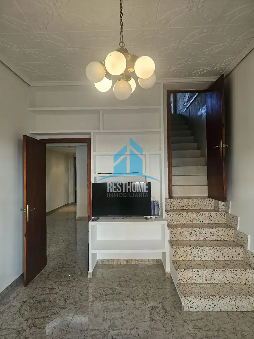 Einfamilien-Reihenhaus zum Verkauf in Guadassuar mit Heizung, Terrasse und Abstellraum