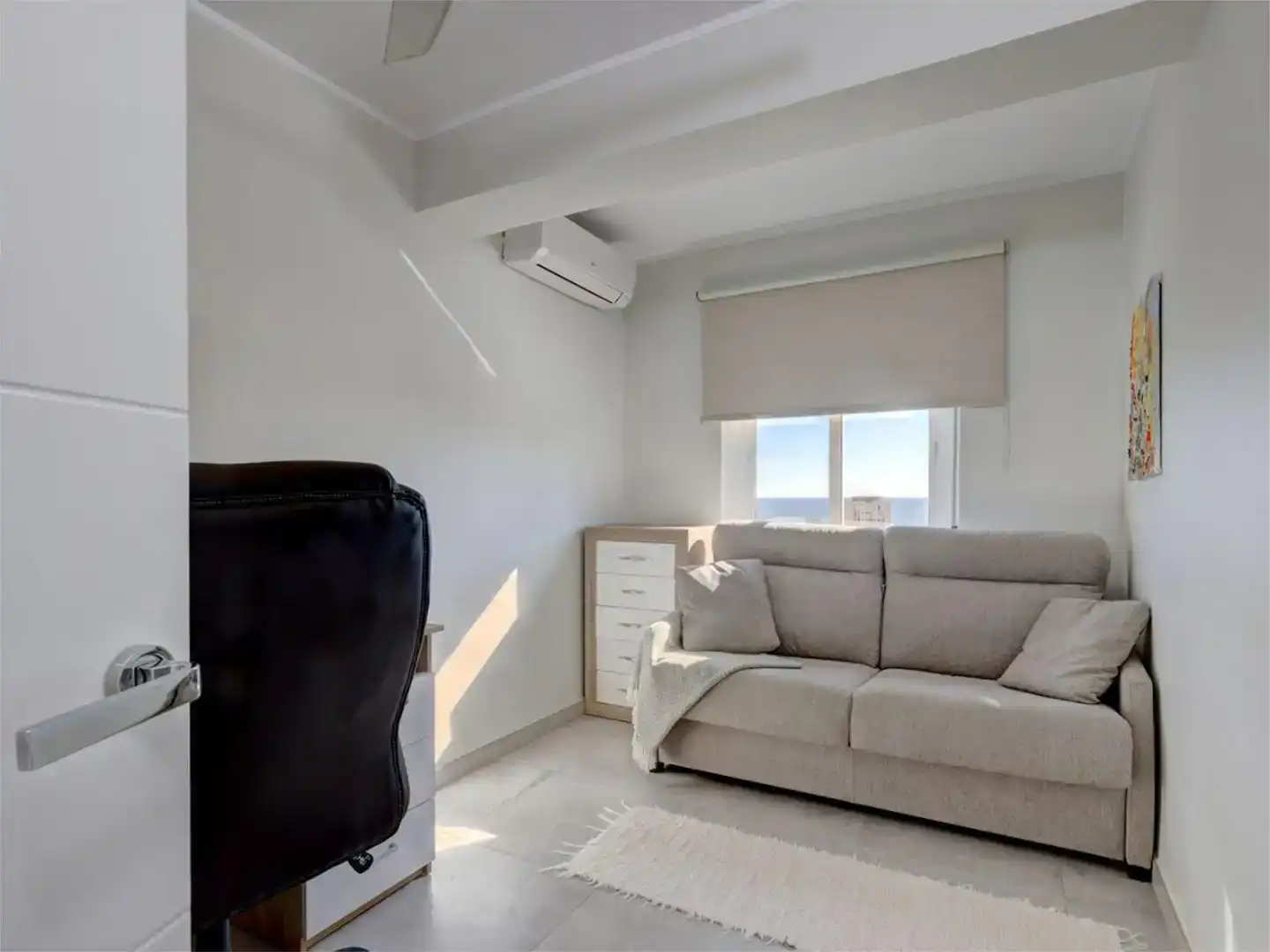 Sala de estar de Casa o chalet en venta en Fuengirola con Aire acondicionado y Piscina