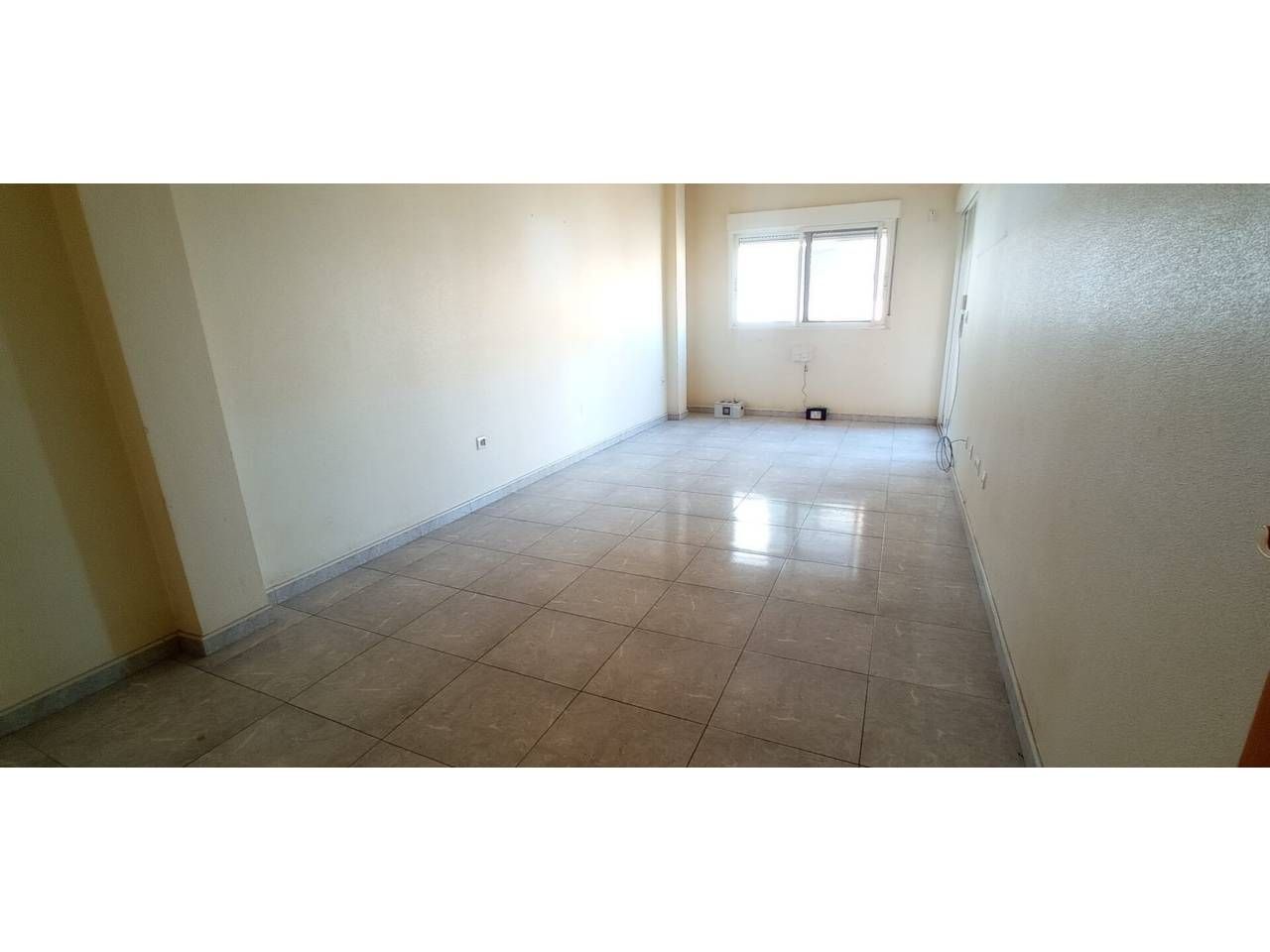 Flat for sale in Algezares