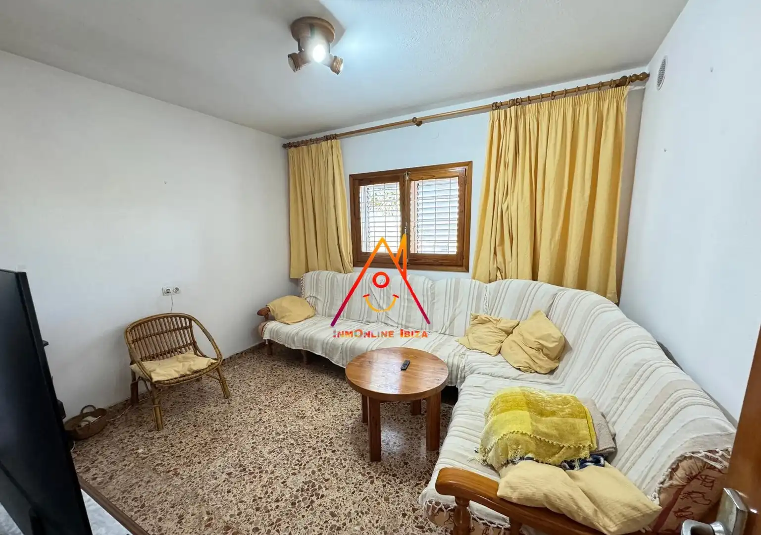Sala de estar de Finca rústica de alquiler en Eivissa con Jardín privado, Terraza y Amueblado