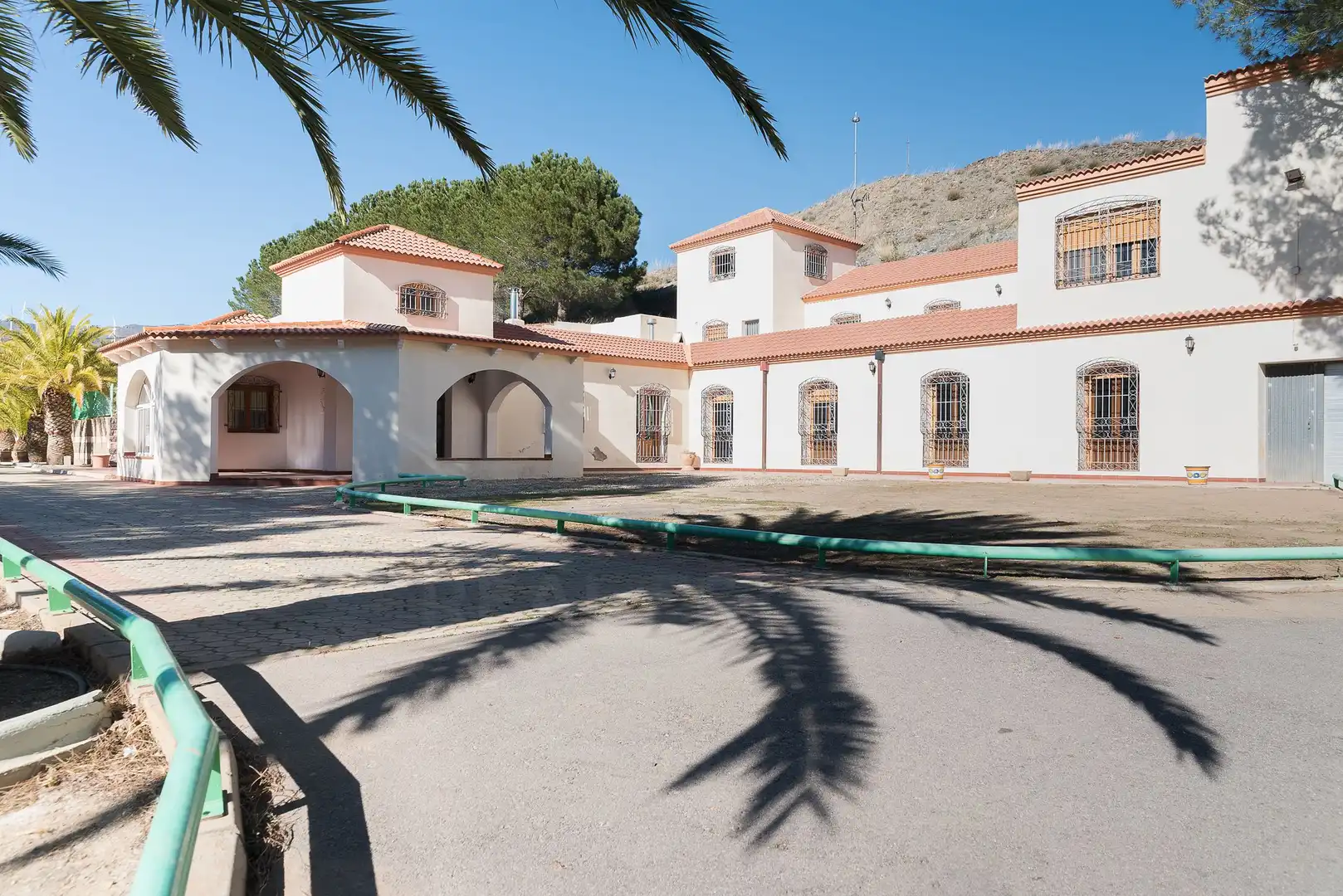 Casa rústica amb piscina en venda a Las Tres Villas, imagen 2
