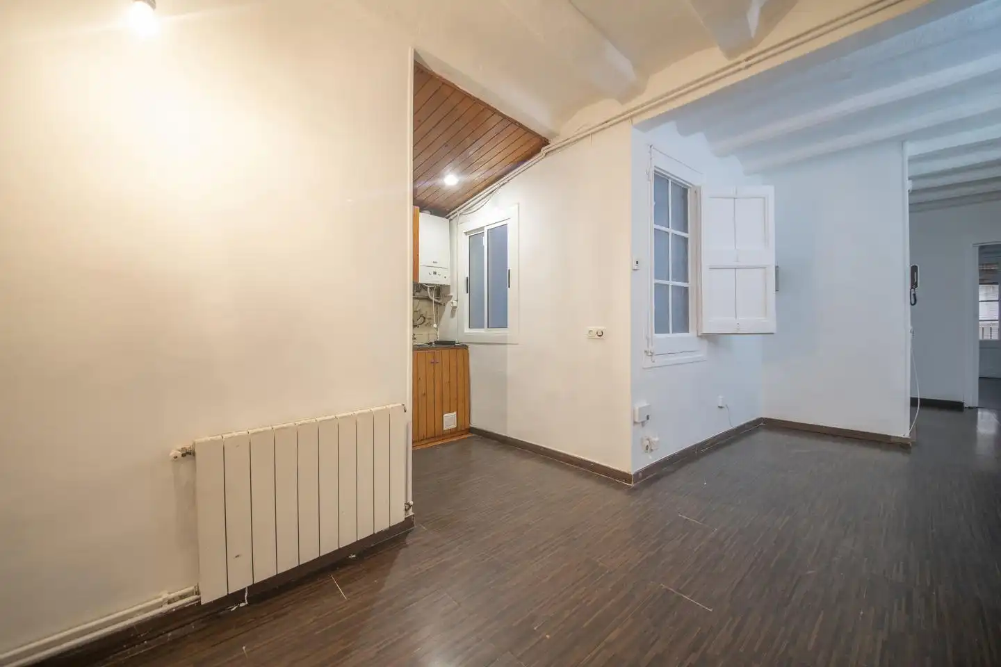 Schlafzimmer von Wohnung zum Verkauf in Barcelona mit Heizung