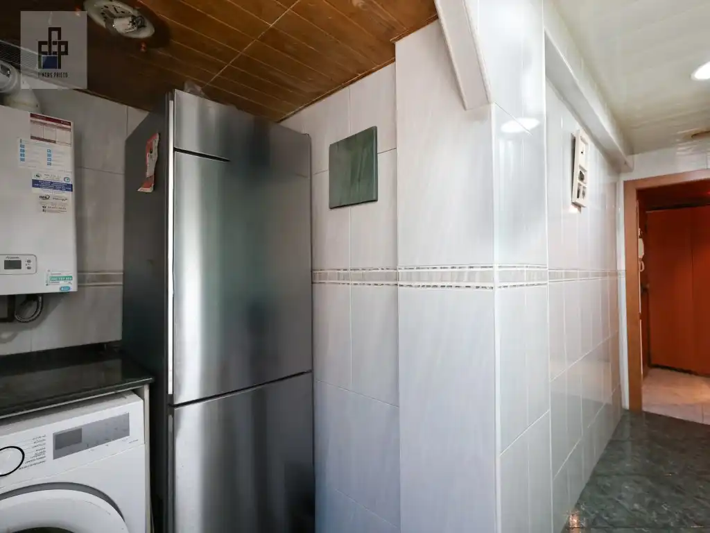 Kitchen of Flat for sale in Cornellà de Llobregat