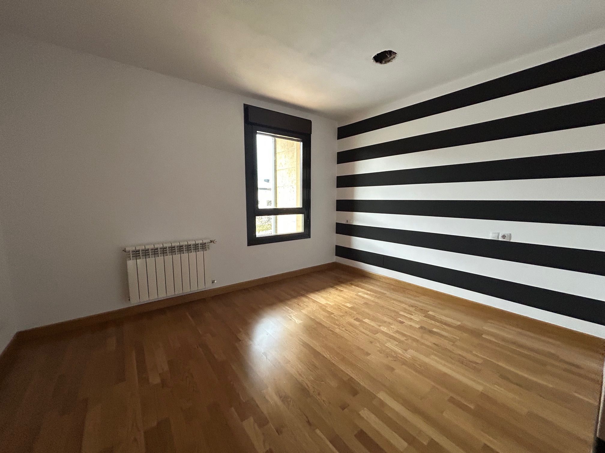 Bedroom of House or chalet for sale in Ponferrada  with Private garden and Swimming Pool