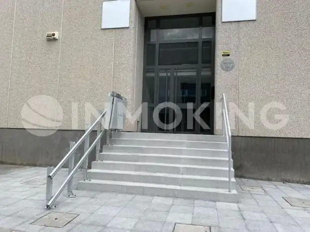 Industrial building to rent in Barrio de la Estación, imagen 6