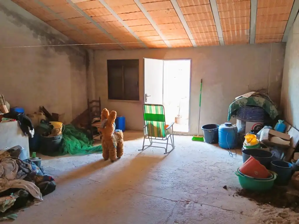 Houses for sale in Chelva  with Storage room and Balcony