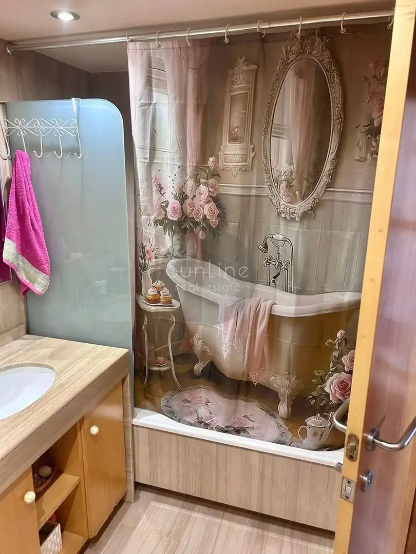 Bathroom of Flat for rent in Poblats Marítims