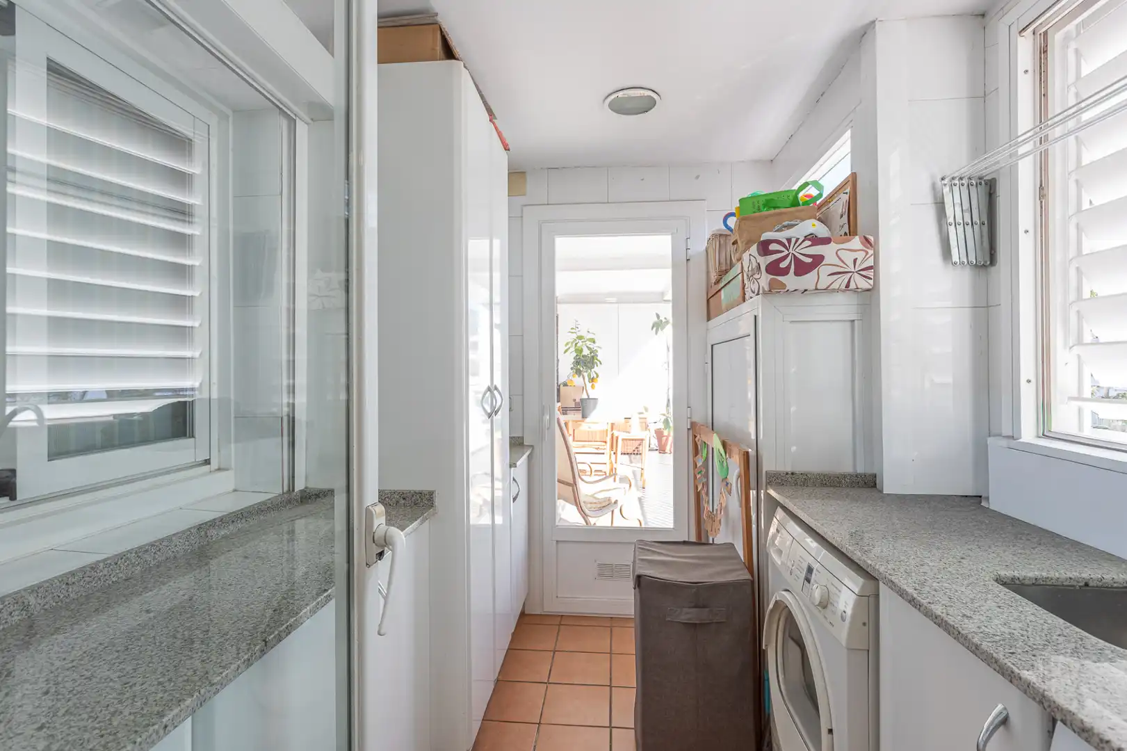 Küche von Wohnung zum Verkauf in Barcelona mit Klimaanlage, Heizung und Parkett