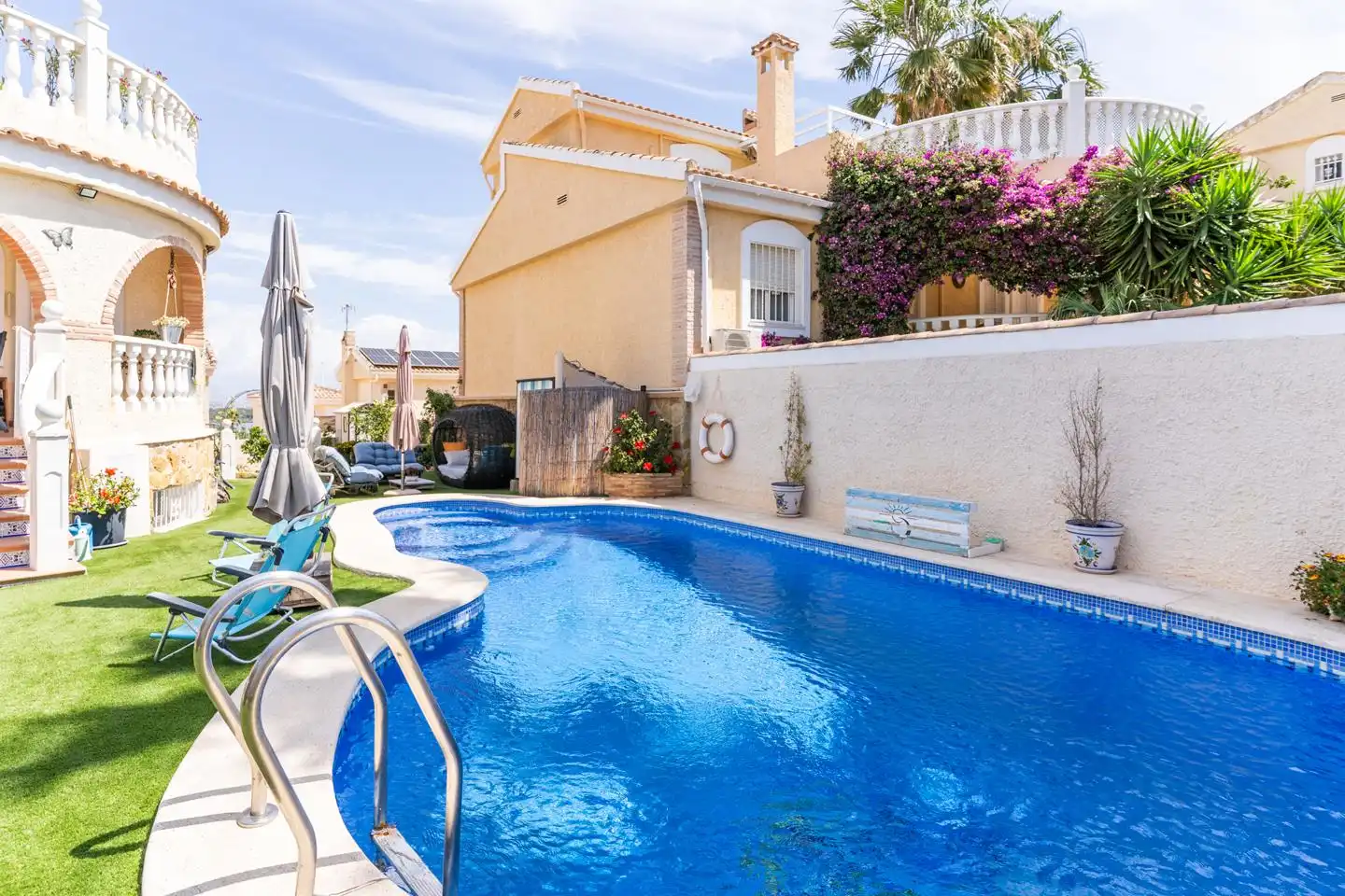 Schwimmbecken von Haus oder Chalet zum Verkauf in Santa Pola mit Klimaanlage, Privatgarten und Terrasse