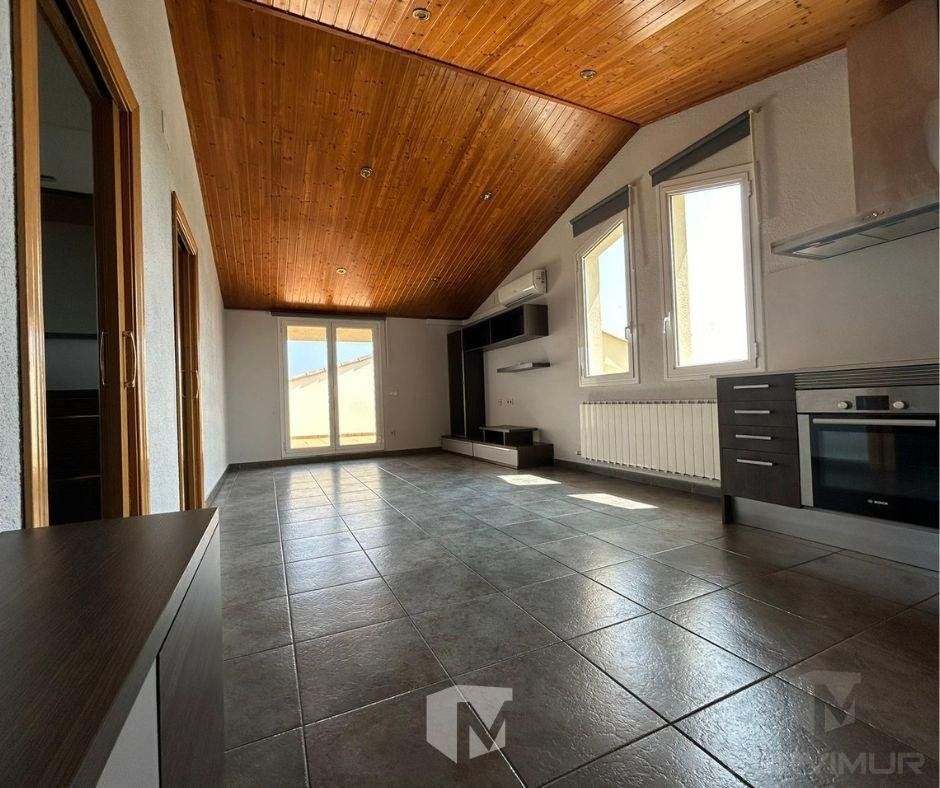 Sala de estar de Piso de alquiler en Santa Cecília de Voltregà con Calefacción y Amueblado