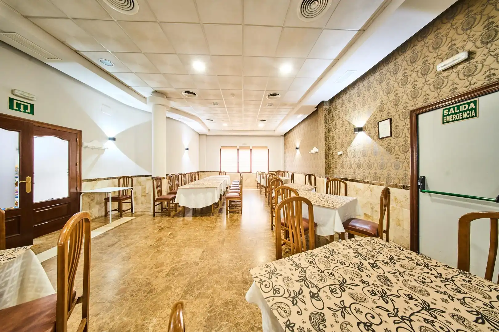 Buildings for sale in Quesada