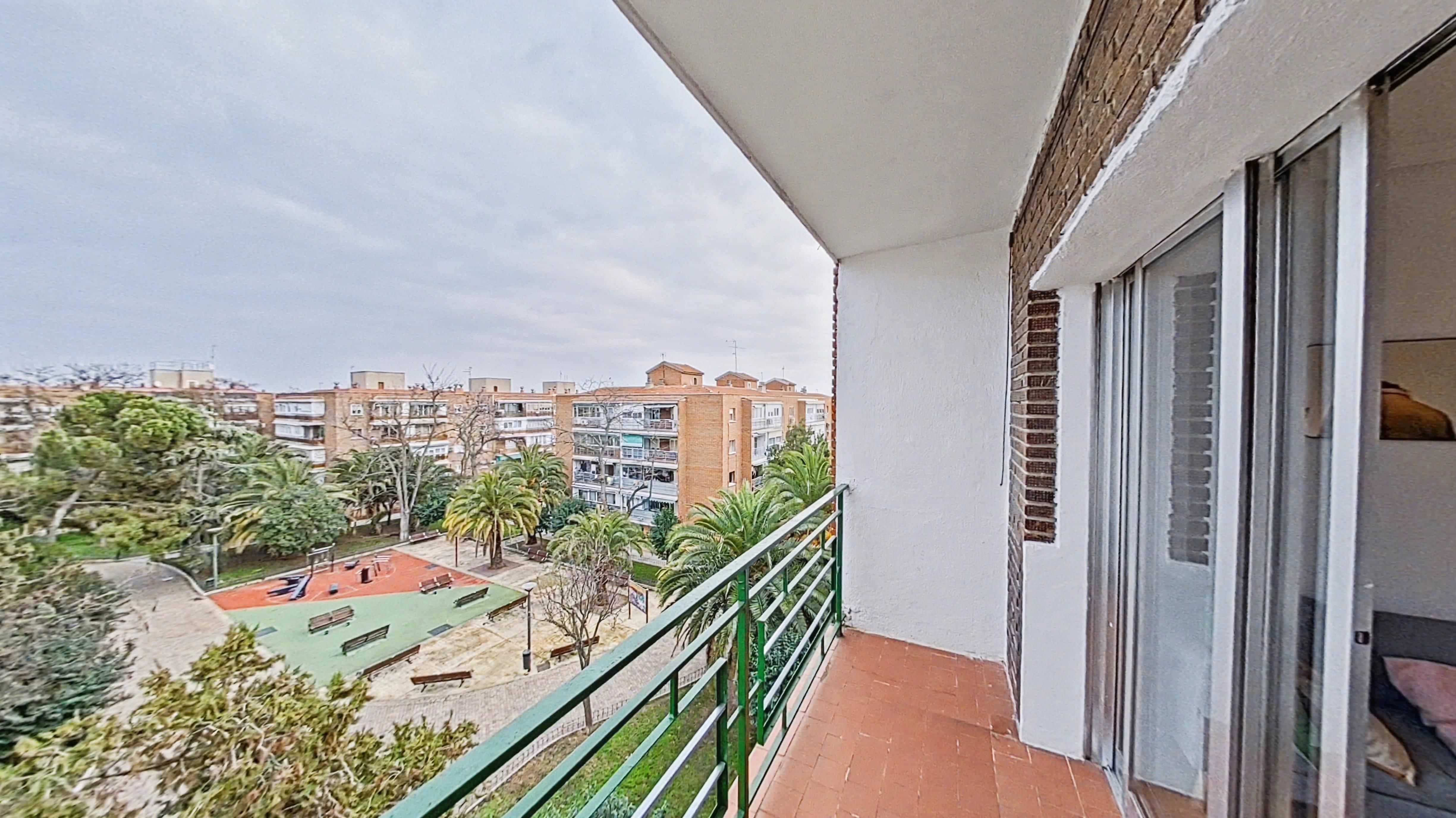 Habitación de Piso de alquiler en Leganés con Terraza, Amueblado y Horno