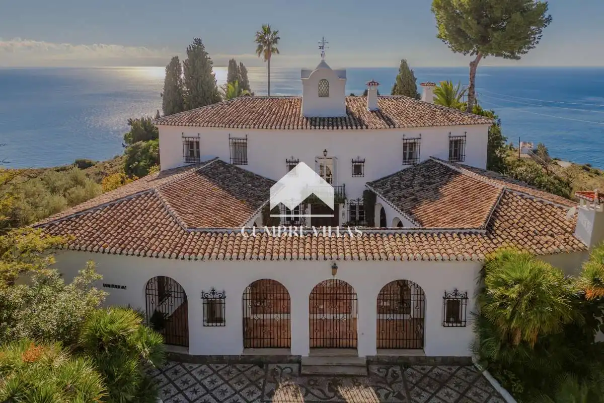 Vista exterior de Casa o chalet en venta en Salobreña con Calefacción, Jardín privado y Terraza