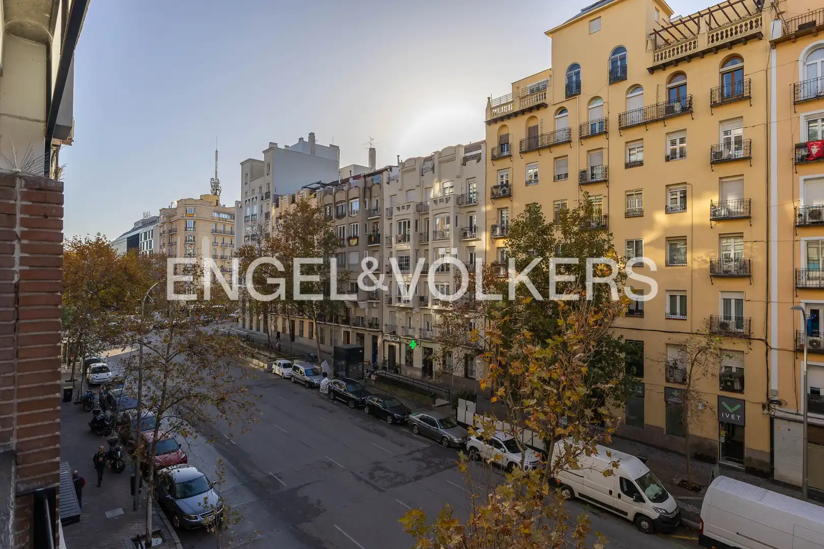 Vista exterior de Pis en venda en Madrid amb Aire condicionat i Calefacció