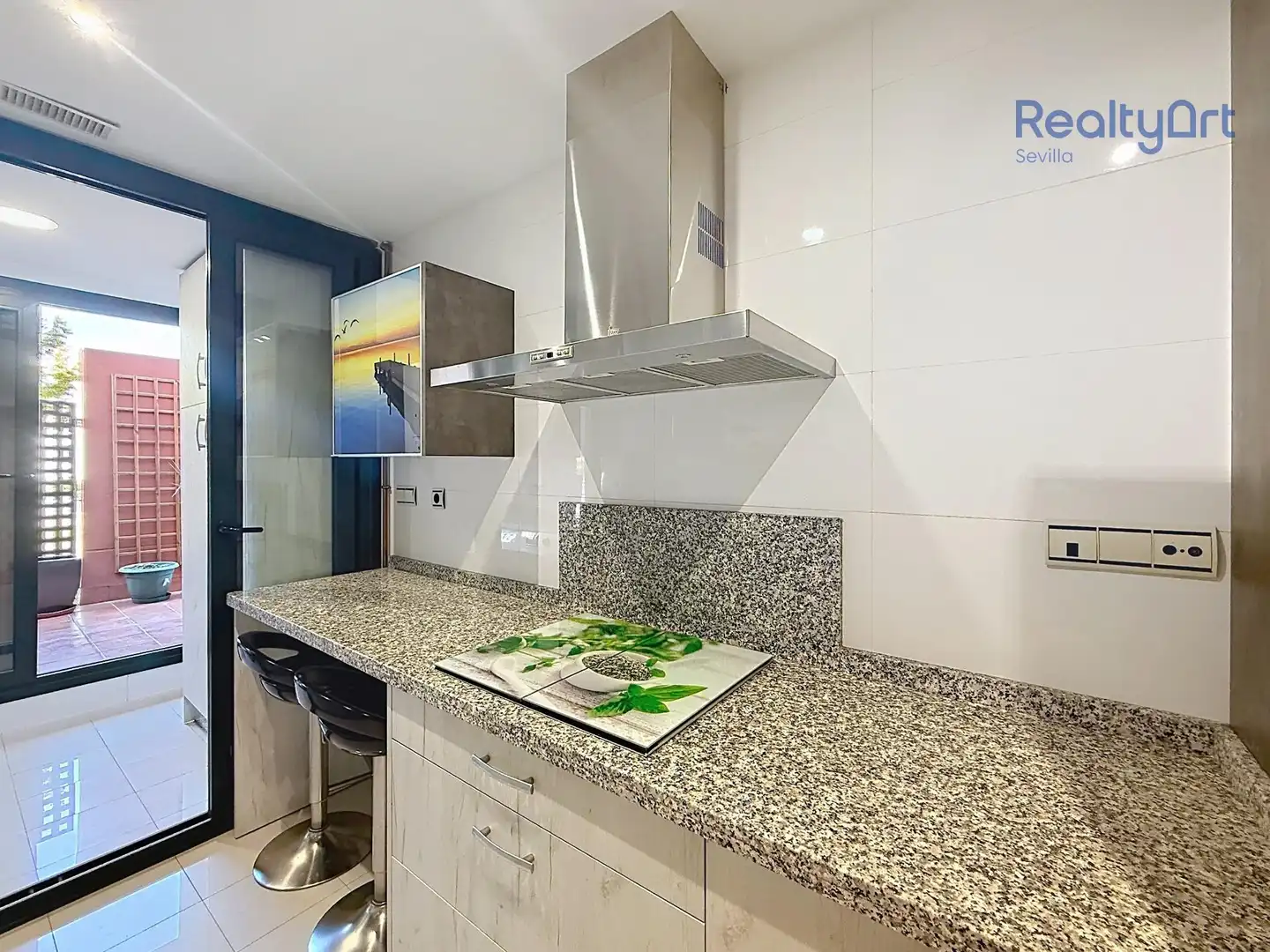 Appartamento con terrazza in affitto a Barrio Alto, imagen 8
