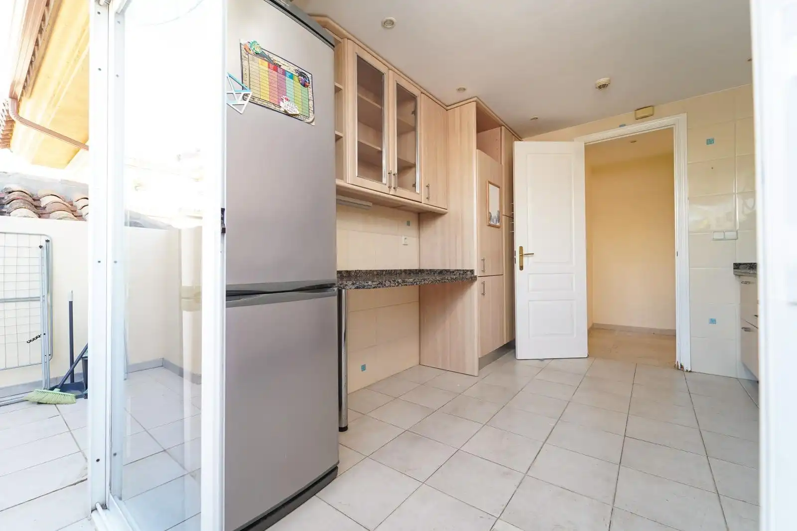 Cocina de Ático en venta en Marbella con Aire acondicionado, Calefacción y Jardín privado