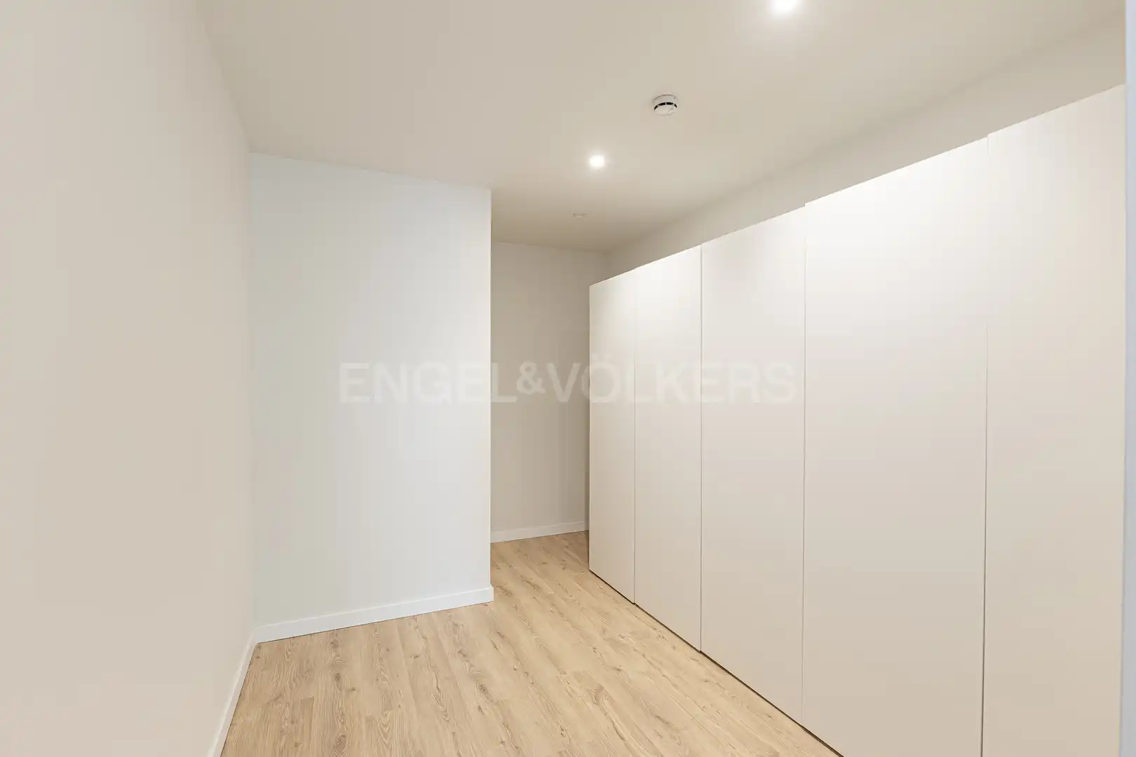 Schlafzimmer von Wohnung zum Verkauf in Barcelona mit Klimaanlage, Heizung und Parkett