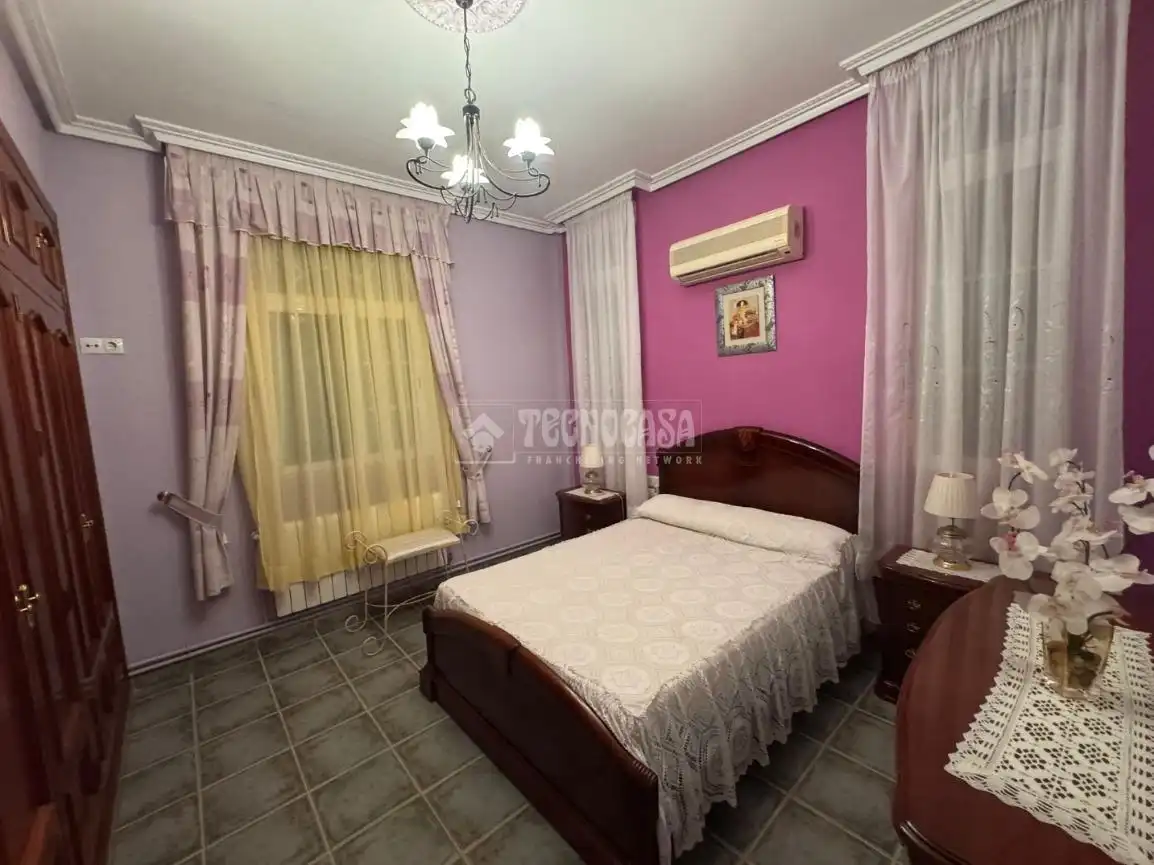Bedroom of Country homes for sale in Almendralejo  with Air Conditioner and Furnished