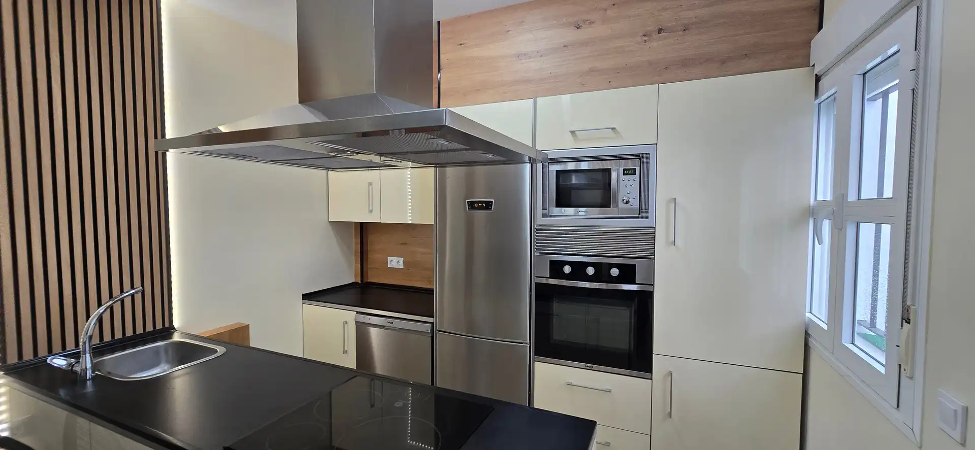 Cocina de Casa adosada en venta en Paterna de Rivera con Aire acondicionado, Jardín privado y Terraza