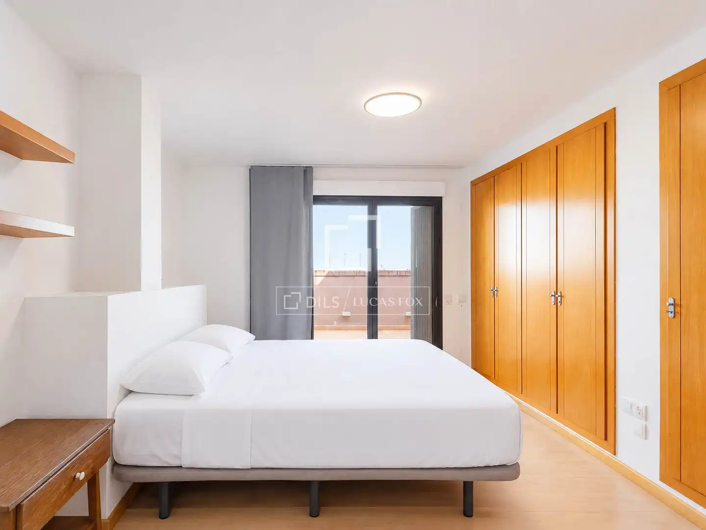 Penthouse with balcony for sale in Camins al Grau, imagen 17