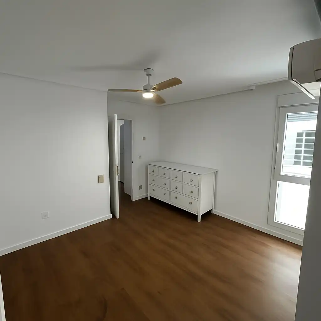Bedroom of Flat for rent in Poblats Marítims