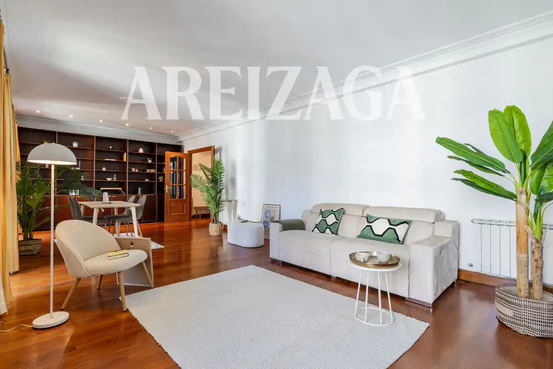 Sala de estar de Piso en venta en Gros