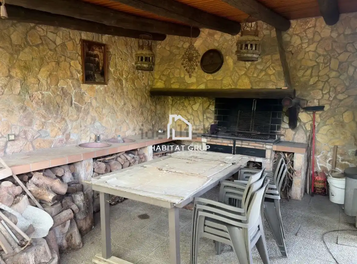 Casa con piscina in vendita a Sils, imagen 4