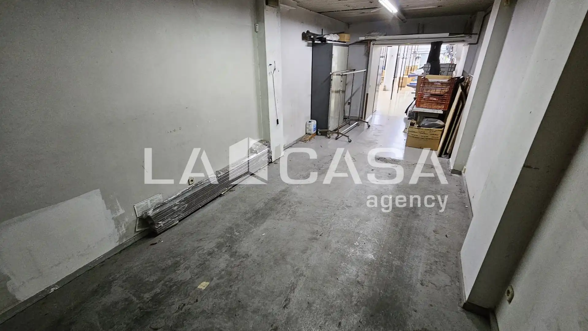 Local comercial en venda a Can Mariner, imagen 23