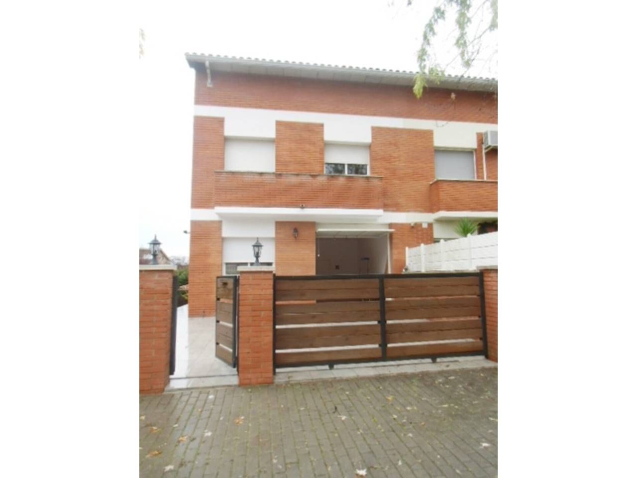 Casa o chalet de alquiler en Calle Girona, Polinyà