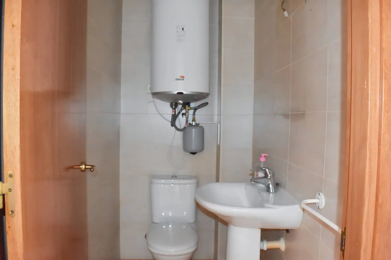 Baño de Casa o chalet en venta en L'Escala con Aire acondicionado, Calefacción y Jardín privado