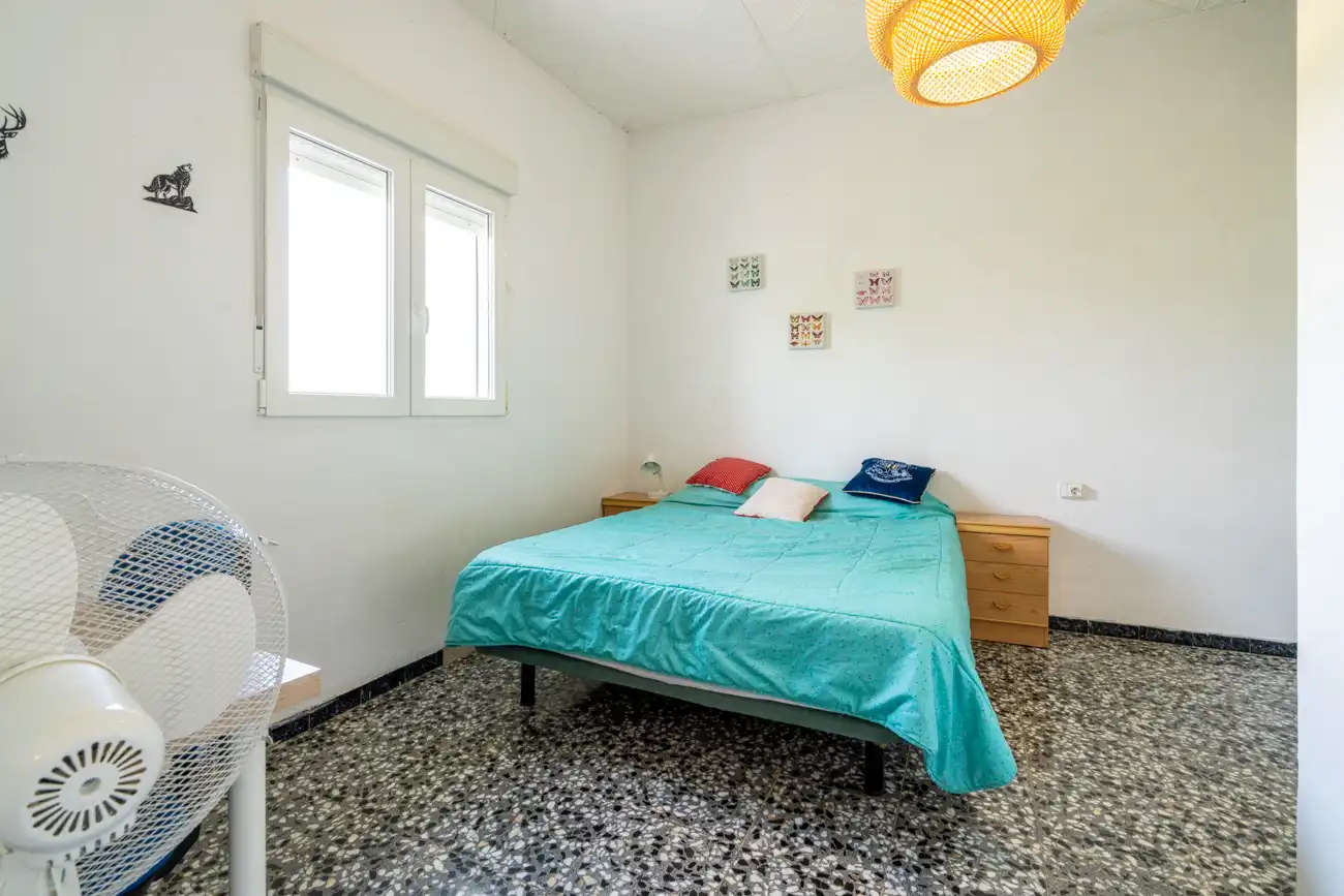Habitación de Casa adosada en venta en Tortosa con Aire acondicionado, Jardín privado y Terraza