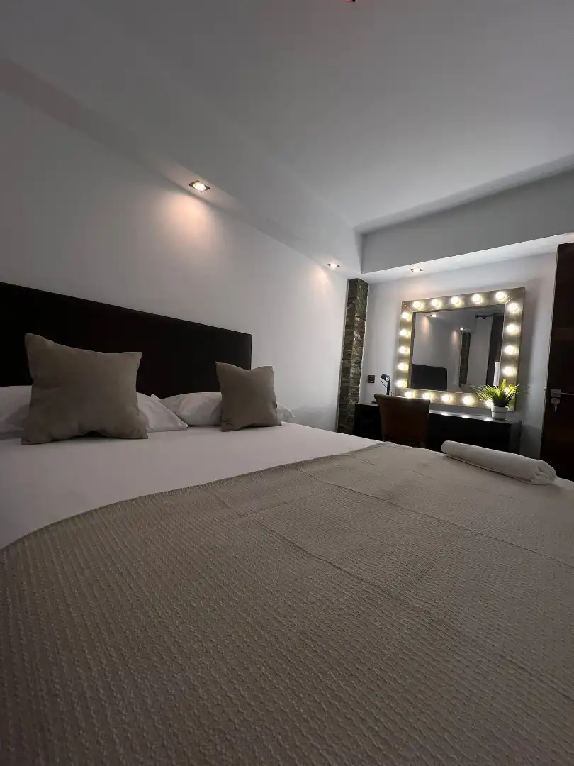 Room in Pasaje Mármoles, 3, Perchel Norte