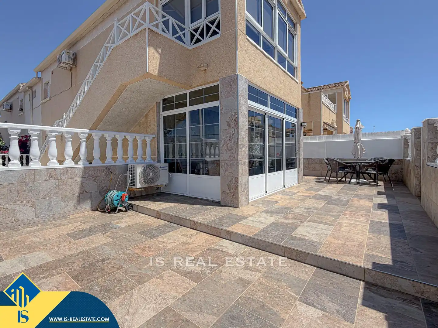 Terraza de Casa o chalet en venta en Torrevieja con Terraza, Amueblado y Piscina comunitaria