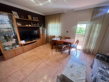 Apartament amb balcó en venda a Cerdanyola