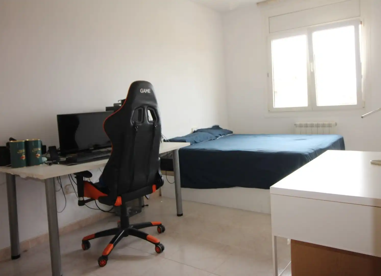 Habitación de Casa o chalet en venta en Castelló d'Empúries con Calefacción y Terraza