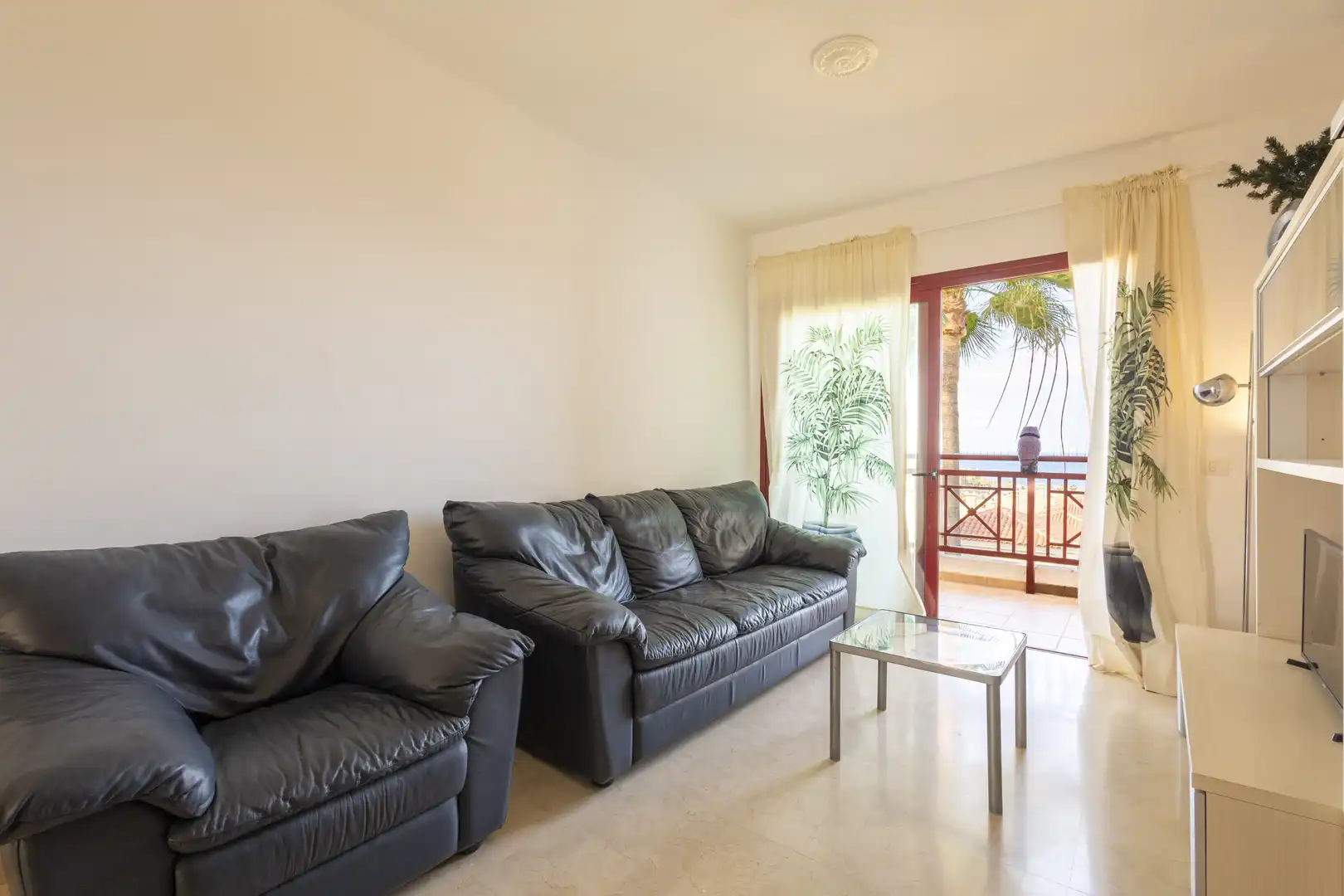 Sala d'estar de Dúplex en venda en Arona amb Terrassa, Traster i Piscina