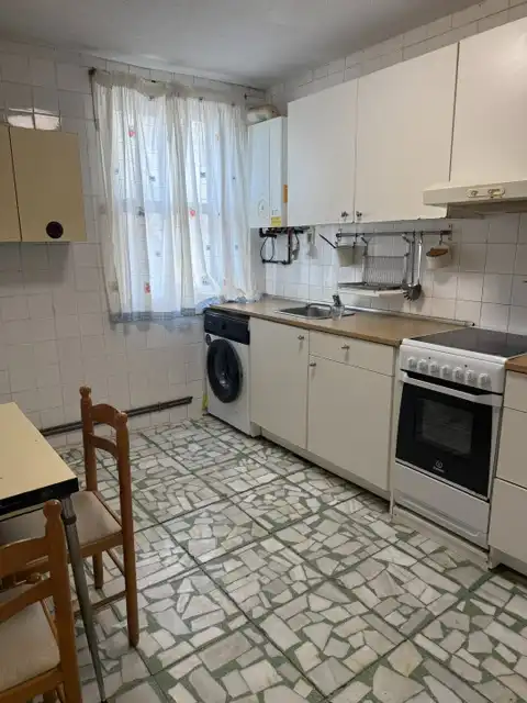 Kitchen of Flat for sale in Deusto