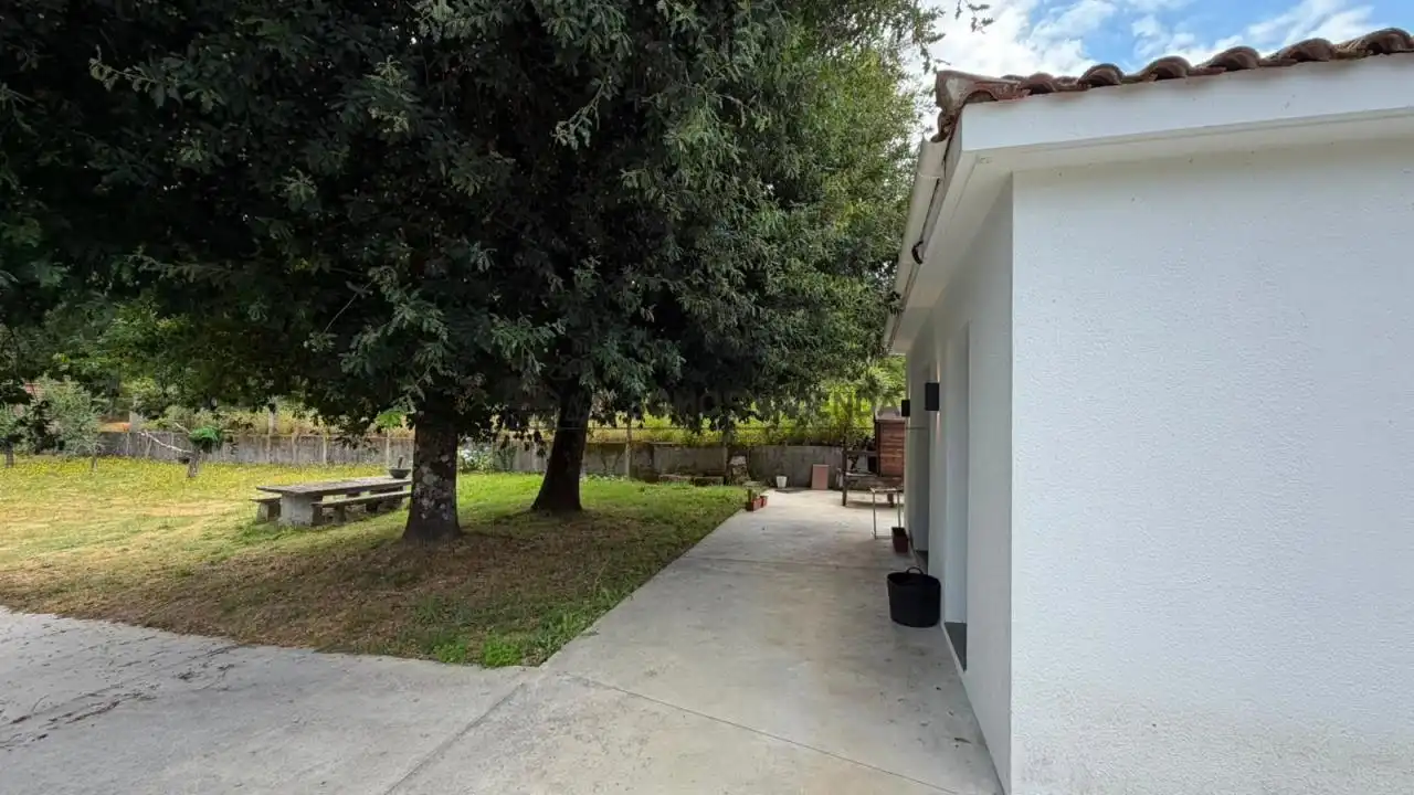 Vista exterior de Casa o xalet en venda en Ourense Capital  amb Calefacció, Jardí privat i Terrassa