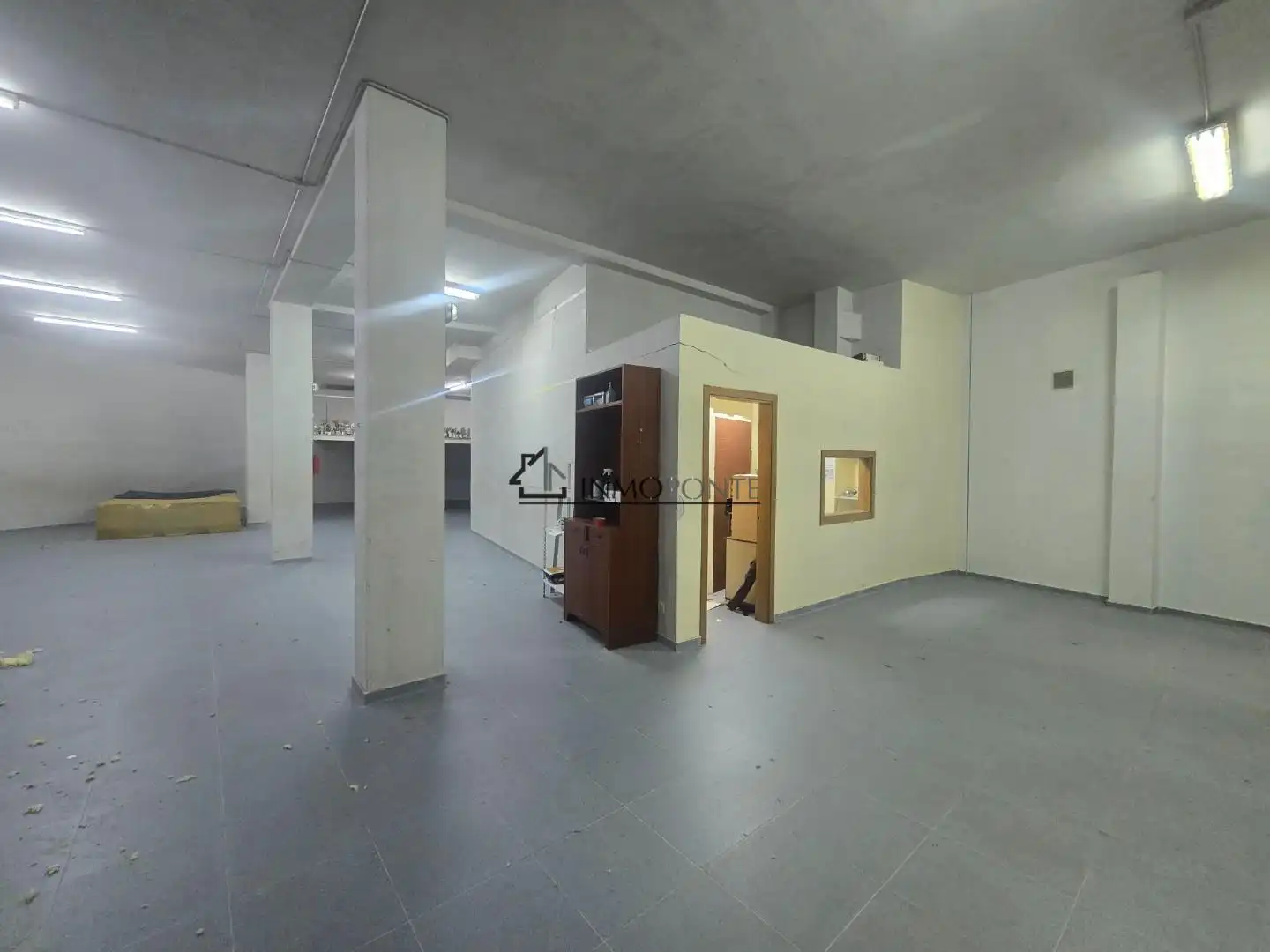 Gewerbefläche zum Verkauf in San Xoán de Poio, imagen 4