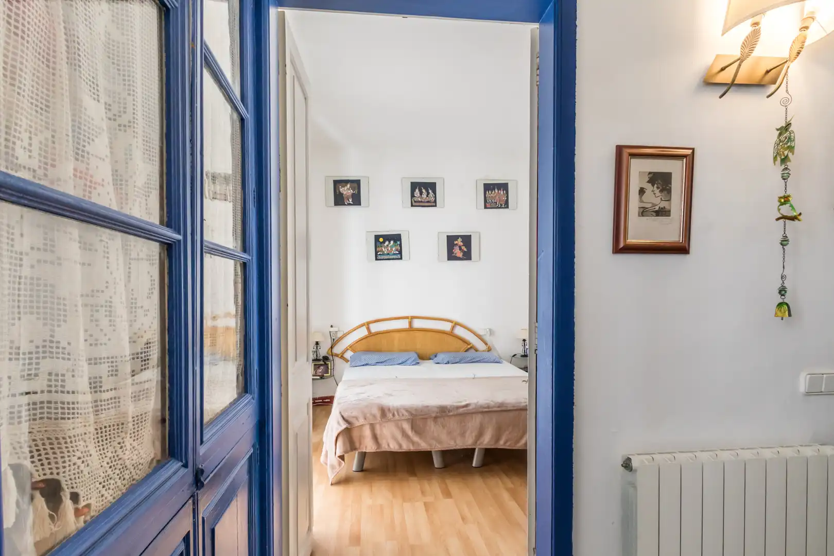 Schlafzimmer von Einfamilien-Reihenhaus zum Verkauf in Cadaqués mit Klimaanlage und Heizung