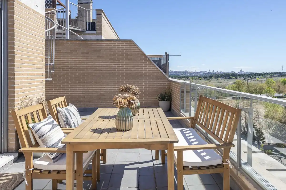 Terrassa de Àtic en venda en Madrid amb Aire condicionat, Calefacció i Jardí privat