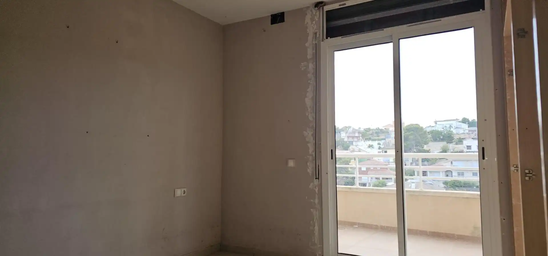 Dormitori de Casa o xalet en venda en Calafell amb Jardí privat i Piscina