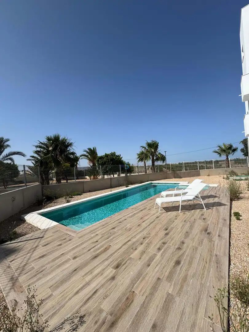Pis amb piscina en venda a Calle  Pp.sta.rosalia, imagen 24