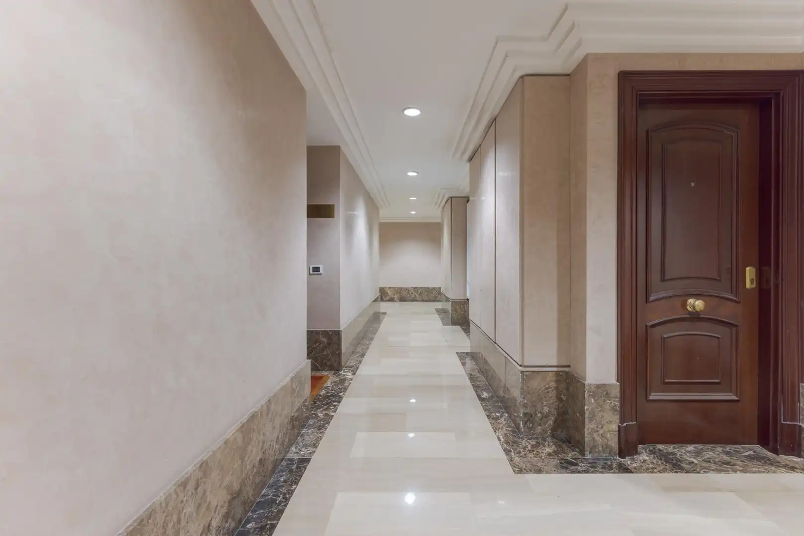 Flat for rent in Calle EDUARDO IGLESIAS, Centro - Areal