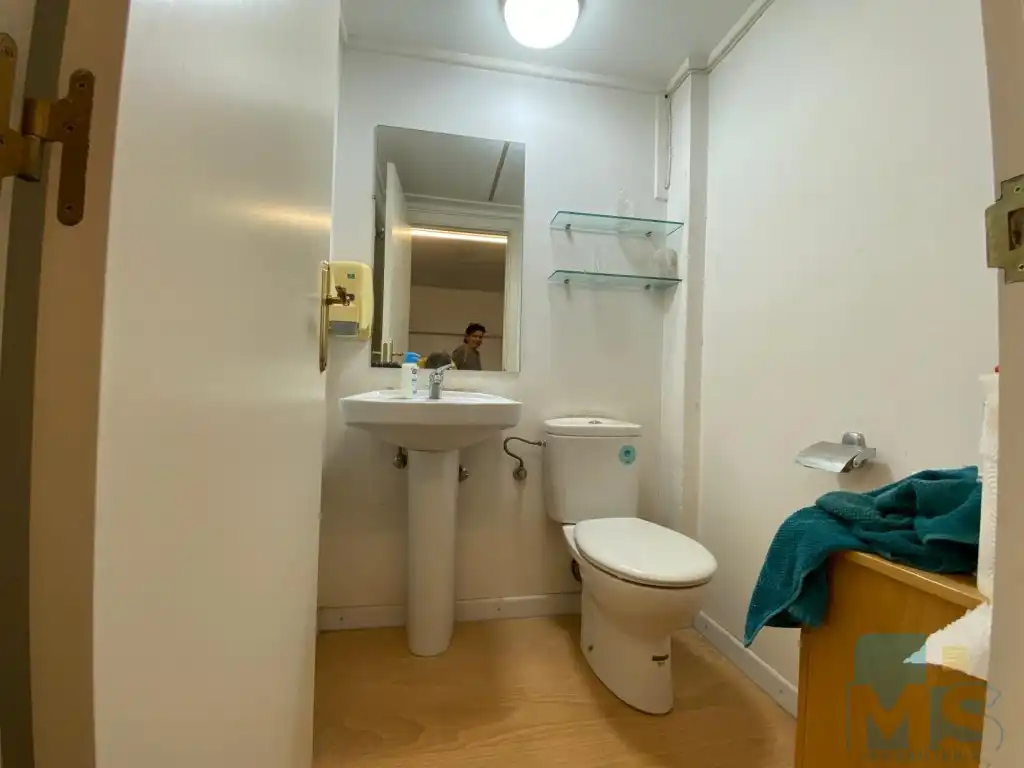 Baño de Local de alquiler en Pasaia
