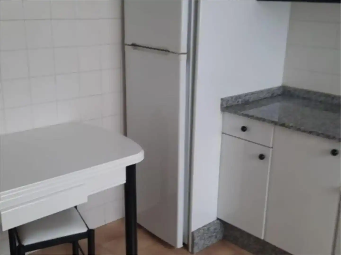 Cuina de Pis en venda en Ponferrada amb Parquet, Traster i Moblat