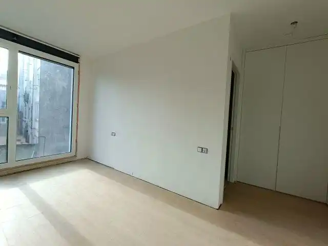 Piso en venta en Vigo  con Calefacción, Terraza y Trastero