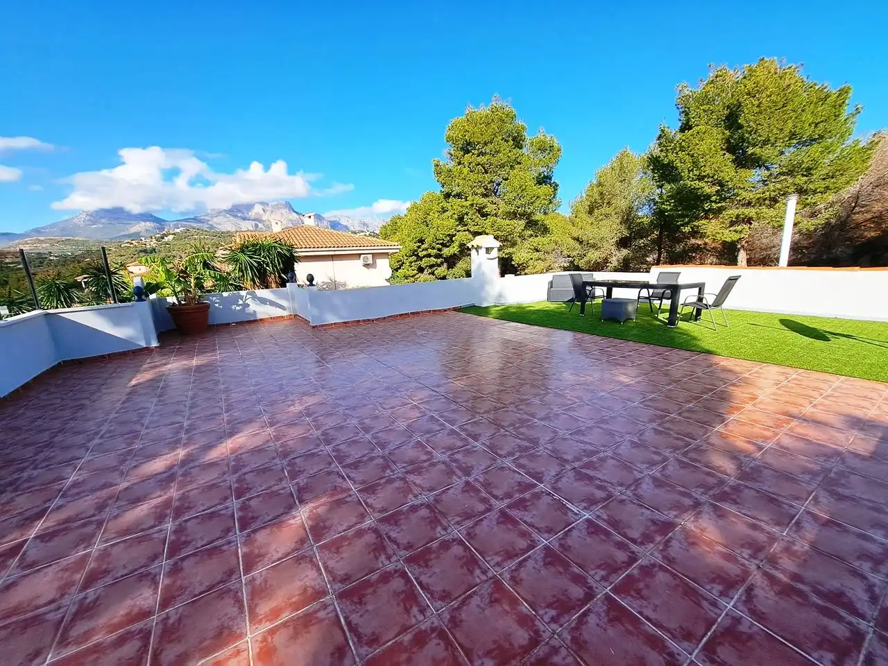 Jardín de Casa o chalet en venta en La Nucia con Aire acondicionado, Calefacción y Jardín privado